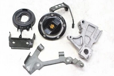 03-09 铃木 SV650S 原始设备制造商油箱燃料电池石油储藏支架安装套装 — 第 1/4 张图片