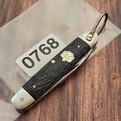 UTICA GIRL SCOUTS FEATHERWEIGHT Folding Pocket Knife Made In USA - Image 1 of 4