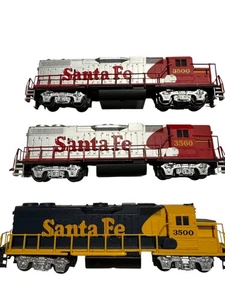 VINTAGE SANTA FE 3500 RED SILVER LIFE LIKE LOCOMOTIVE  TRAIN HO SCALE  x3 pc lot - Picture 1 of 7