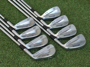 Mizuno MP-32 Forged 3-9,P 8p Golf Iron Set Dynamic Gold S300 RH from Japan Used - Picture 1 of 14