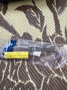Fender Ornament Lines Blank 87-91 Ford Truck, 87-91 Ford Bronco E7TZ-16098-a NOS - Foto 1 di 2
