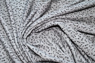 Jersey 3,60€/m²  grau, schwarz geblümt Viskose  mit Elasthan DJ29 - Bild 1 von 2