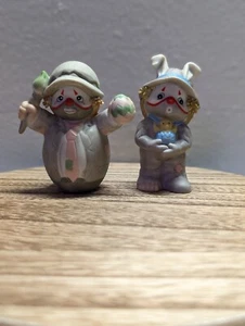 Vintage Li’l Vagabond Enesco ‘91 & ‘87 Hobo Clown Bisque Easter Figurine Set Of2 - Picture 1 of 4
