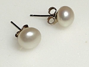 Vintage Sterling Silver 925 Earrings Jewellery Stud Pearl 1.29g - Picture 1 of 4