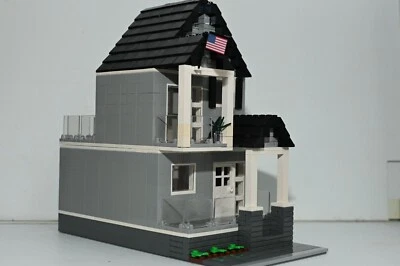 Brick House Light Gray Modular City Custom Model Built compatible with LEGO - Image 1 of 4