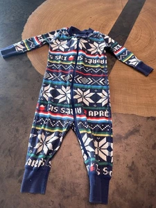 HANNA ANDERSSON FAIR ISLE APRES SKI 1-TEILIGER SCHLAFANZUG MIT REISSVERSCHLUSS 6-12 MONATE - Bild 1 von 3