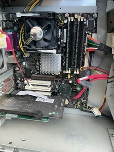 INTEL D875PBZ Motherboard + 1GB SDRAM + P4 3.0 ghz + I/O shield Read Description - Picture 1 of 5
