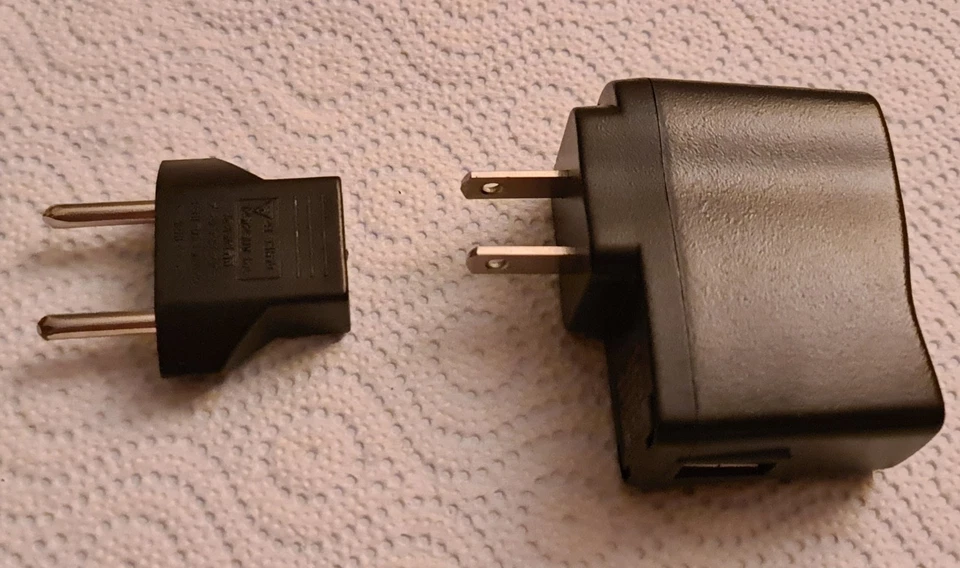 Prise Adaptateur Secteur Prise Americaine US USA vers France Europe EU Eur FR - Photo 1/1