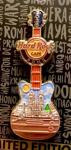 2025 HARD ROCK CAFE ROM 3D SPANISCHE STEPS GITARRE LE PIN - Bild 1 von 4