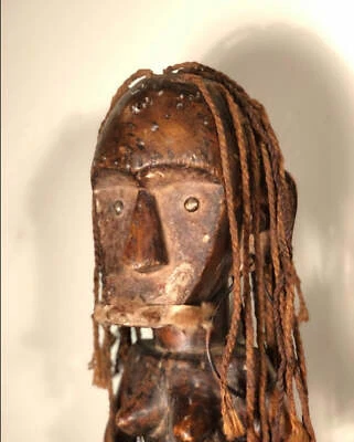 Figura Ancestro Colmillo Vintage del Congo circa años 80-70. Foto 1 de 4