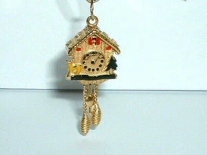 VINTAGE 18k TWO TONE GOLD MOVEABLE CUCKOO CLOCK CHARM PENDANT 14k gold jump ring - Picture 1 of 9