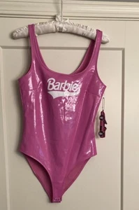Barbie X Forever 21 rosa Wetlook Gr. S Logo Body Cosplay Halloween - Bild 1 von 4