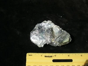 Chlorit schöner grüner Kristall, Mineral 3 x 2 x 1" 68 g / 2,4 oz. - Bild 1 von 3