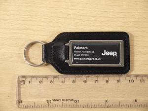 Genuine Jeep Car Dealer Keychain Keyring Leather and Metal - Picture 1 of 2