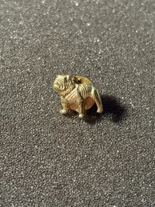 Vintage Gold Tone Bulldog Wearing Mack Collar Mack Trucks Lapel Pin Pinback - Picture 1 of 5