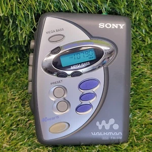 Walkman Sony WM-FX241 vintage per ricambi o riparazione!!  - Foto 1 di 15