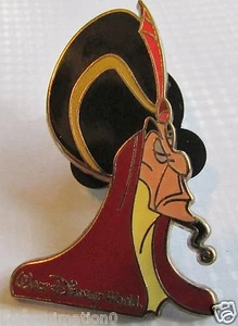 Disney WDW Cast Lanyard Series 2 Jafar Pin - Picture 1 of 2