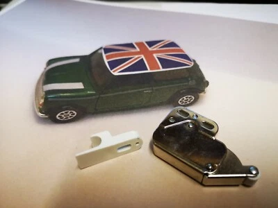 CLASSIC MINI Dashboard GENUINE ROVER Glove box catch and latch NEW MPI SPI  - Image 1 of 4
