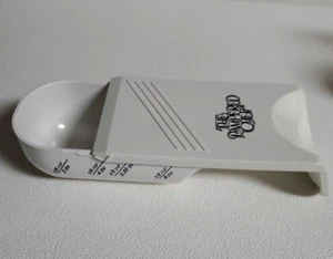 The Pampered Chef Adjustable Measure Tablespoons Wet Dry Plastic Slides USA - Picture 1 of 15