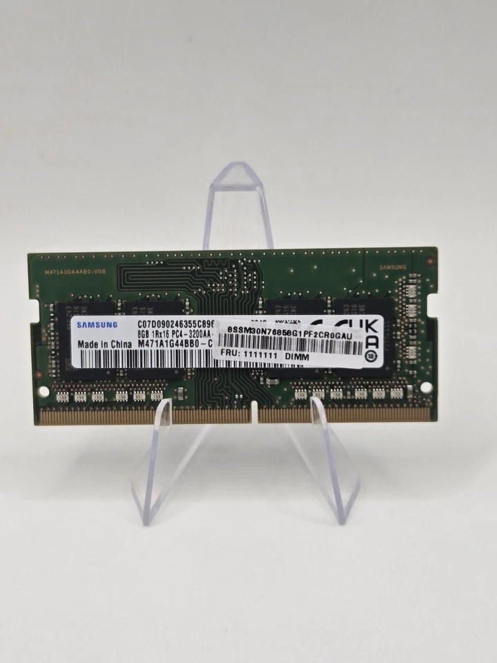 Samsung 8GB DDR4 RAM PC4-3200AA-SC0-11 M471A1G44BB0-CWE  - Image 1 of 1