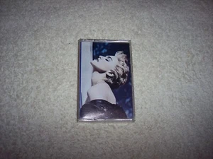 MADONNA--TRUE BLUE *CASSETTE* #419 - Picture 1 of 5