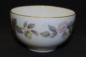 Royal Worcester Inglaterra guirnalda de junio hueso de azúcar abierto China - Imagen 1 de 5