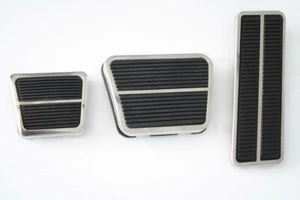 71-72 Chevy C10 Truck Deluxe Gas, Brake & Emergency Pedal Pads w/Stainless Trim - Bild 1 von 12