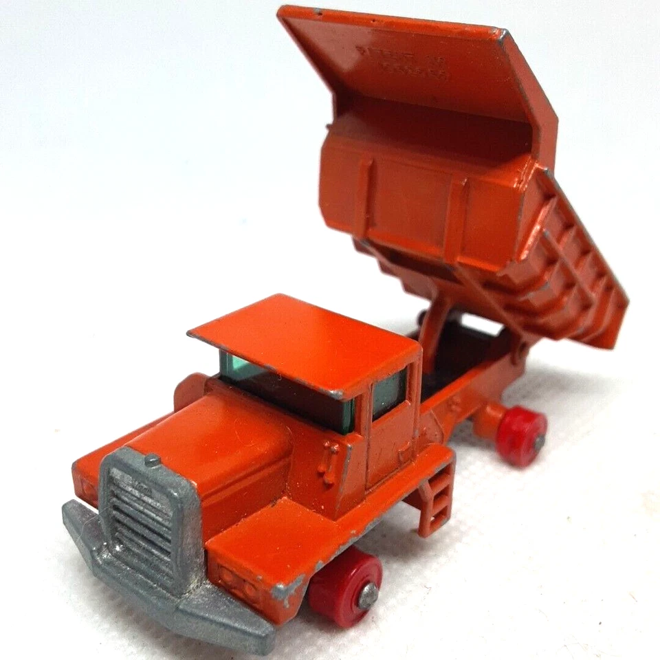 Camión de Volteo Lesney Matchbox Mack Nº28 Naranja Hecho en Reino Unido Foto 1 de 4