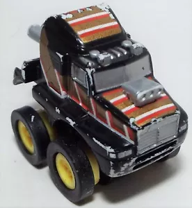 Small Micro Machine Plastic Stunt Maniac Kenworth Semi Tractor - Picture 1 of 5