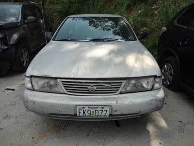 Passenger Lower Control Arm Front VIN 1 1st Digit Fits 95-99 SENTRA 575569 - Image 1 of 4