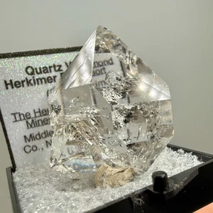15.50 g Enhydro Herkimer Diamond Gem Cluster w/ Moving Hydrocarbon, Rainbows - Picture 1 of 19