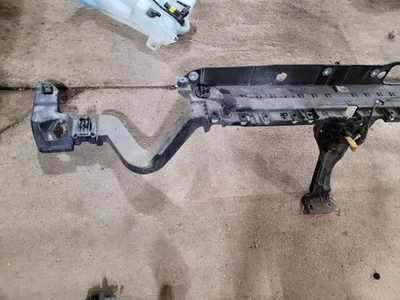 (LOCAL PICKUP ONLY) Radiator Core Support Upper Outer Fits 16-18 MKX 1964798 - Изображение 1 из 4