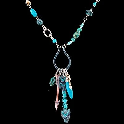 Collar Colgantes Flecha Pátina Oro Plata Oro Rosa Metal Bohemio Occidental Foto 1 de 3