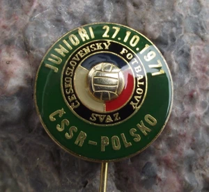 1971 Czechoslovakia Poland Junior Tournament Football Soccer Tie Pin Badge - Picture 1 of 2