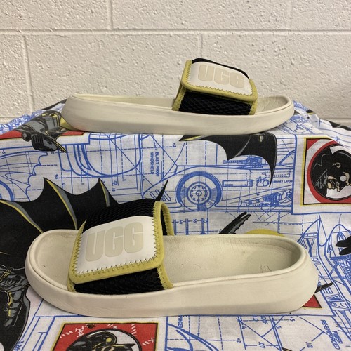 Slide Ugg taglia 7 bianco sporco verde