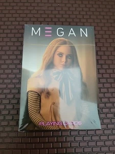 Cartas de Juego Universal M3GAN (MEGAN) - Acuario, Nuevas, Precintadas - Imagen 1 de 2