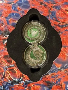 🐉2020 2 x 1 oz Germania Bestias Fafnir Plata Dorada con Cristales - De Colección de 100 - Imagen 1 de 8