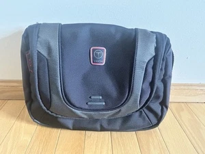 Borsa kit viaggio da appendere nero nylon balistico TUMI T-Tech 6791D Presidio Doyle - Foto 1 di 8