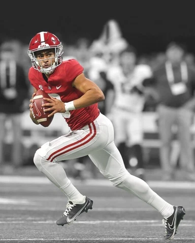 Alabama Crimson Tide BRYCE YOUNG Glossy 8x10 Spotlight Photo Print Poster Cover