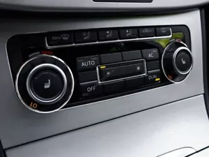 Panel de tablero de instrumentos envolventes de aluminio pulido para VW Passat B6 B7 CC 2 piezas - Imagen 1 de 9