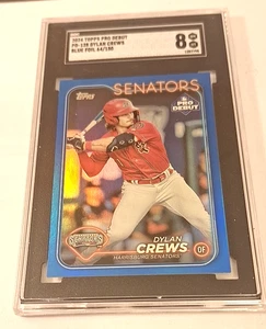 2024 Topps Pro Debut Blue Foil #128 Dylan Crews XRc #64/150 SGC 8 NM-MT - Foto 1 di 4