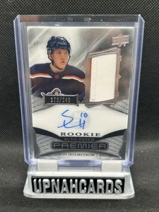 2022-23 Upper Deck Premier Simon Holmstrom Premier Rookie Auto Patch /249 - Foto 1 di 2