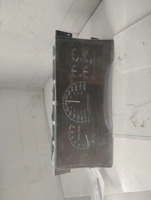 Speedometer GMC YUKON 99 00 See Pics for Imperfections - Image 1 of 4