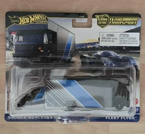 Hot Wheels Sauber-Mercedes C9 Fleet Flyer Team Transport - Picture 1 of 2
