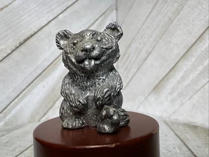 Estatuilla escultura lengua sobresaliente oso negro peltre - Imagen 1 de 4
