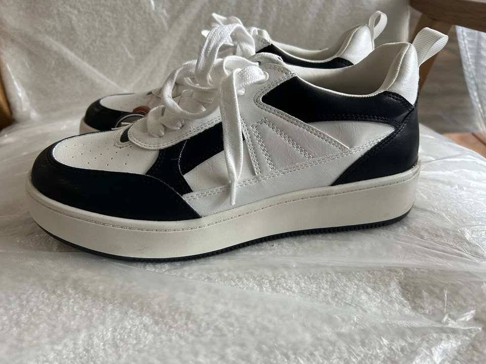 Mia “Dice” Sneakers In Black & White - Image 1 of 4