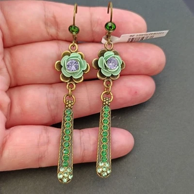 Pendientes Michal Negrin Verde Art Nouveau Renacimiento Boho Chic Floral Gota Romántica Foto 1 de 4