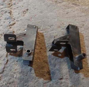 POLARIS Xplorer FRONT RACK SUPPORT BRACKET SET 1013211-067 1014023-067 - Picture 1 of 3
