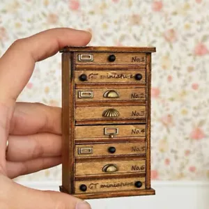 Casa delle bambole scala 1/12 miniature mobili retrò armadio legno non finito - Foto 1 di 5