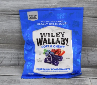 Wiley Wallaby Soft + Chewy Blueberry Pomegranate Vegan Fat Free 4 oz Tangy Tart - Image 1 of 4